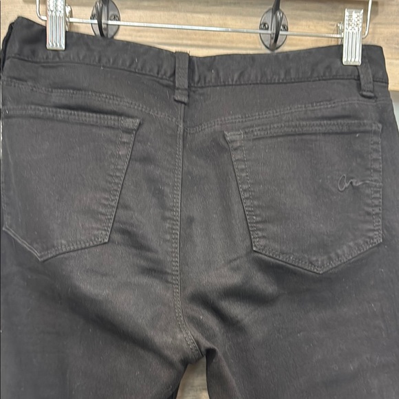 NWOT!! Classic Black Women's Jeans - Picture 6 of 8